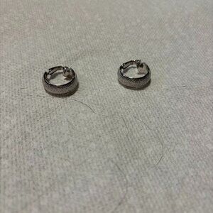 L.H. Segal California clip earrings silver tone textured goops